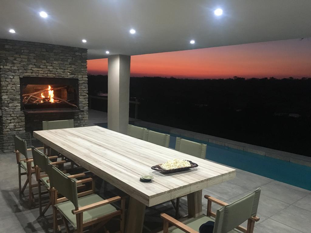 Manzini River House - Mjejane Private Game Reserve, Greater Kruger National Park Hectorspruit Rum bild